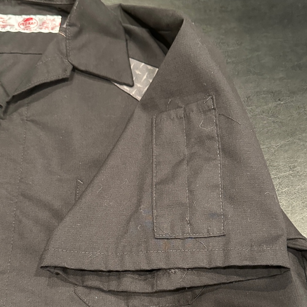 Men's Black and Gray Bowling Garage Casual Button Down Shirt from SEMA Show - Picture 7 of 9